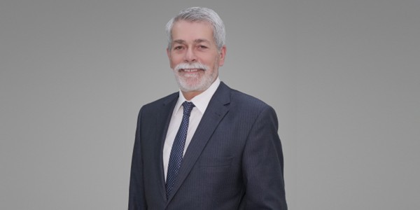 Άγγελος Σαπρανίδης 